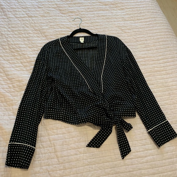 Gap loose top - Picture 1 of 2